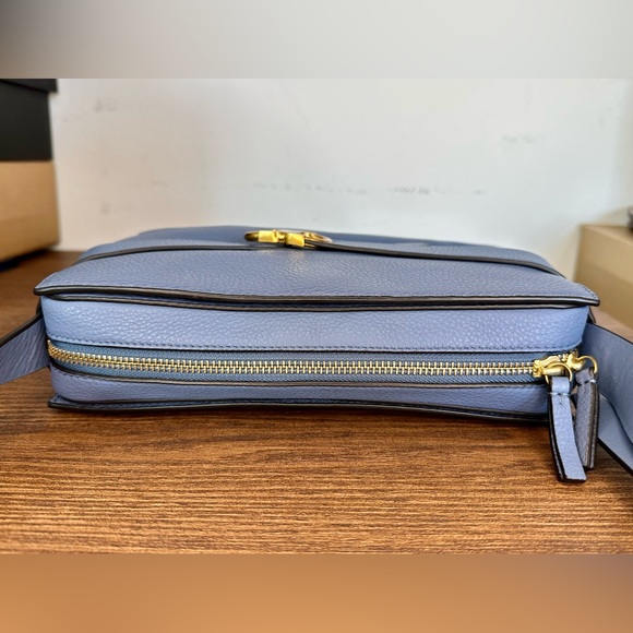 Tory Burch Gemini Link Camera Bag Blue - Picture 5 of 11